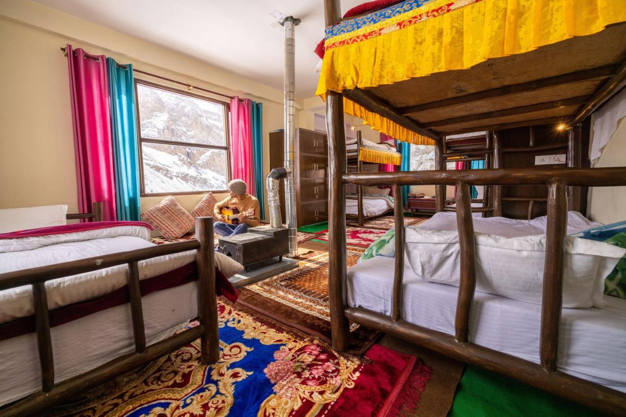 Zostel Homes Tabo エクステリア 写真
